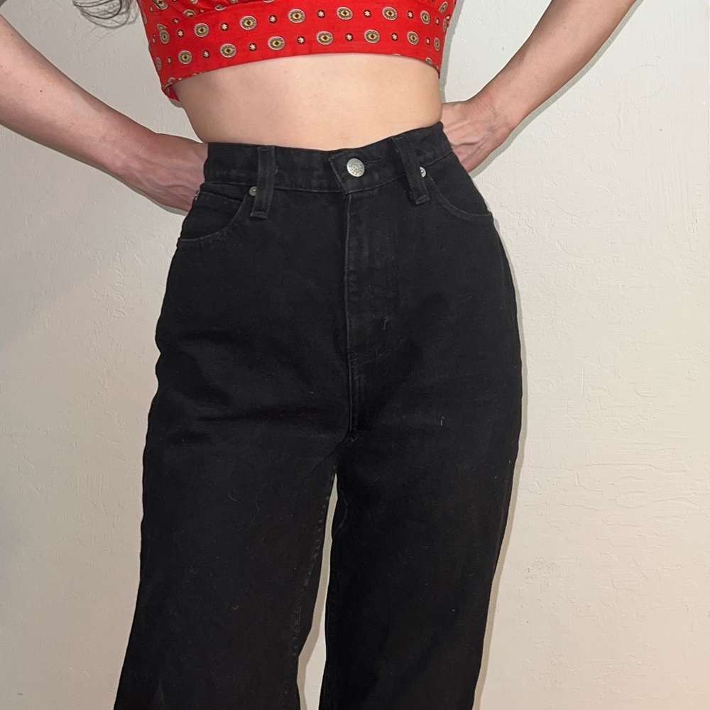 Black Faded Glory High Waisted Relaxed Fit Mom Jeans circa 1990s
